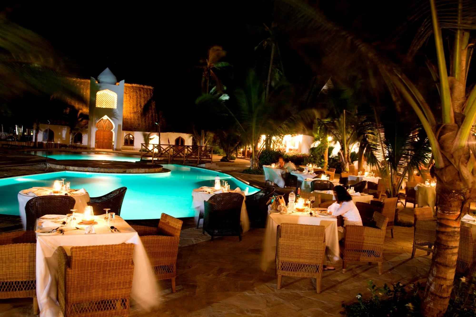 Sultan Sands Island Resort & Spa Кивенгва Экстерьер фото