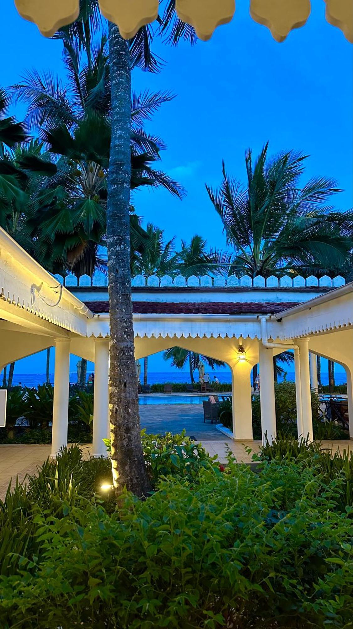 Sultan Sands Island Resort & Spa Кивенгва Экстерьер фото